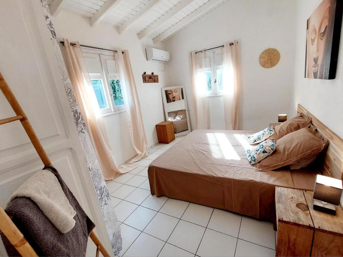 Les Cles D'Emakeys Appartement Sainte-Anne  Buitenkant foto