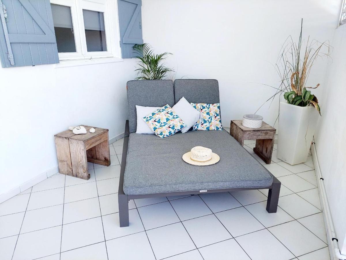 Les Cles D'Emakeys Appartement Sainte-Anne  Buitenkant foto